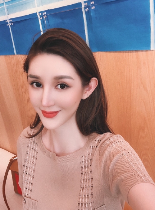 张婉婷的第一张照片--华安婚介网