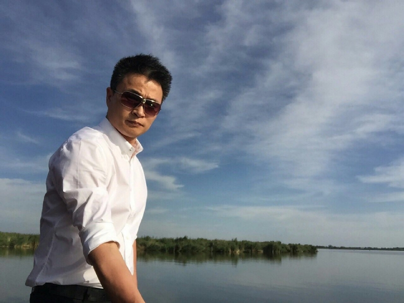 罗的第一张照片--华安婚介网