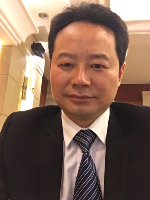 岁月的第一张照片--华安婚介网