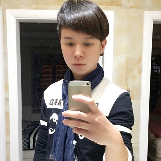 暗里着迷的第二张照片--华安婚介网