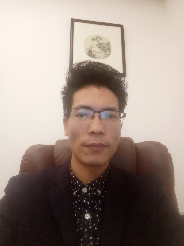 爱也要以诚相待的第一张照片--华安婚介网