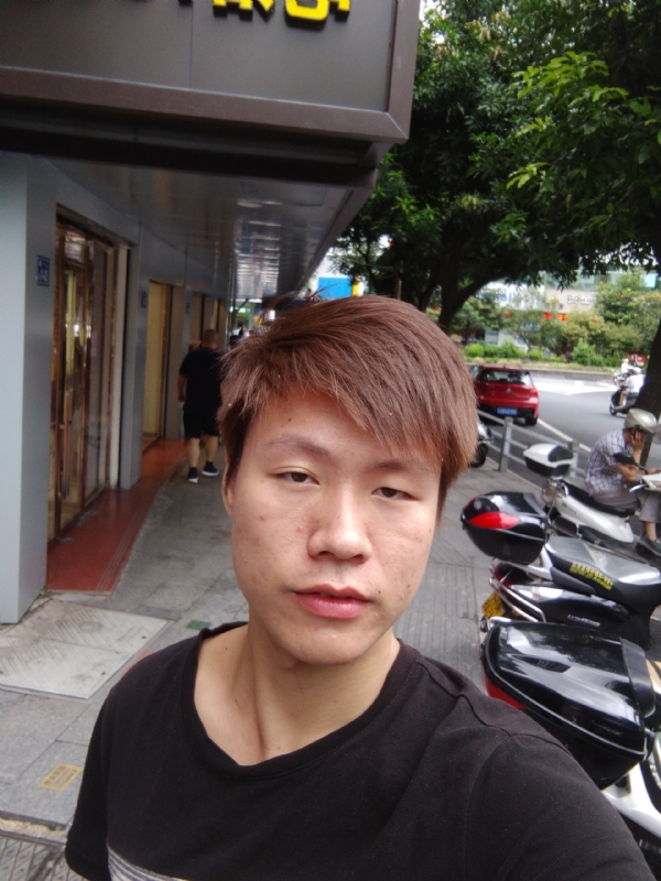 遇见你的第二张照片--华安婚介网