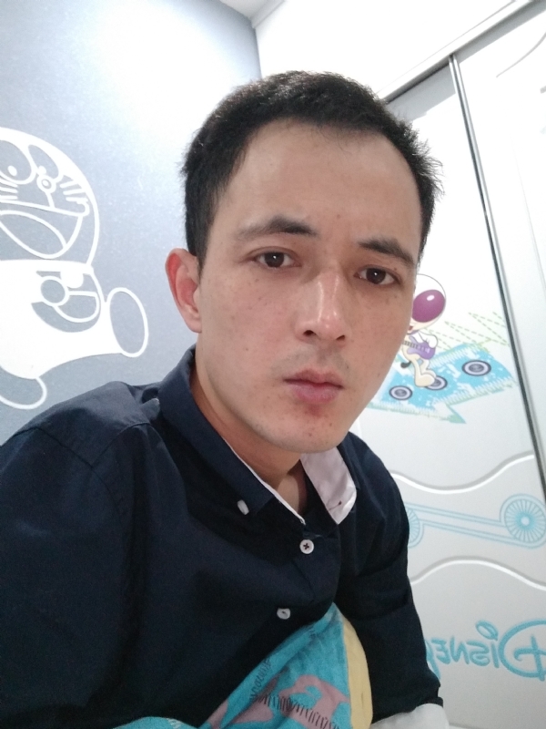 容晨的第一张照片--华安婚介网