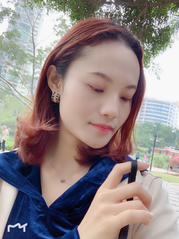 曼夕的第一张照片--华安婚介网