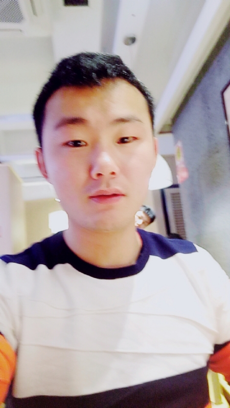云淡风轻的第一张照片--华安婚介网