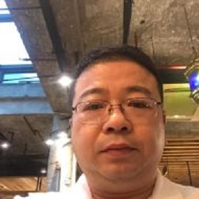 一个70后的离异大叔的第一张照片--华安婚介网