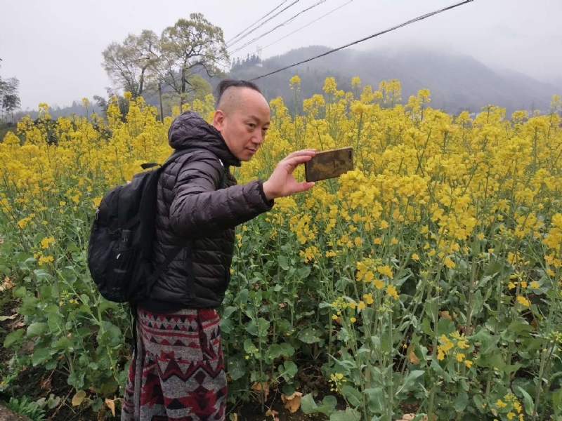 Dennison的第一张照片--华安婚介网