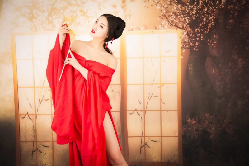小艾的第三张照片--华安婚介网