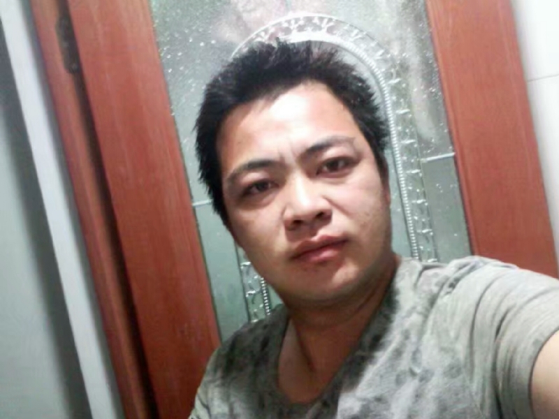 往事随风的第一张照片--华安婚介网