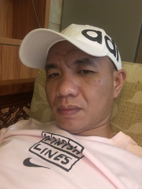 坚持到底的第一张照片--华安婚介网