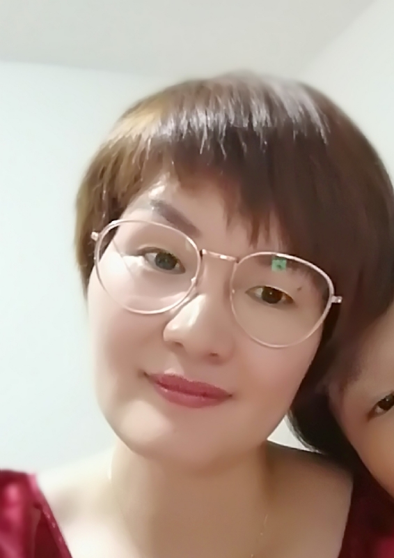 一曲墨白的第一张照片--华安婚介网