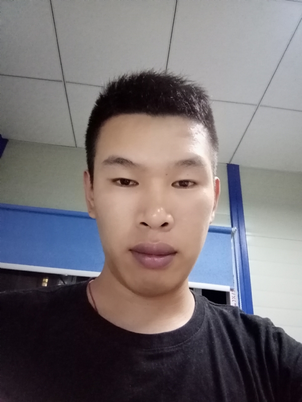 不一样得烟火的第一张照片--华安婚介网