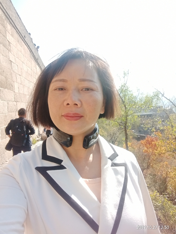 小雨的第三张照片--华安婚介网