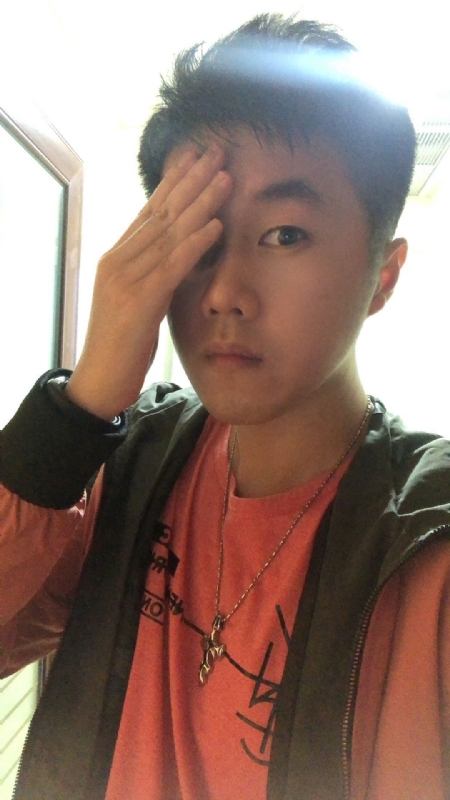 尐坏坏的第一张照片--华安婚介网