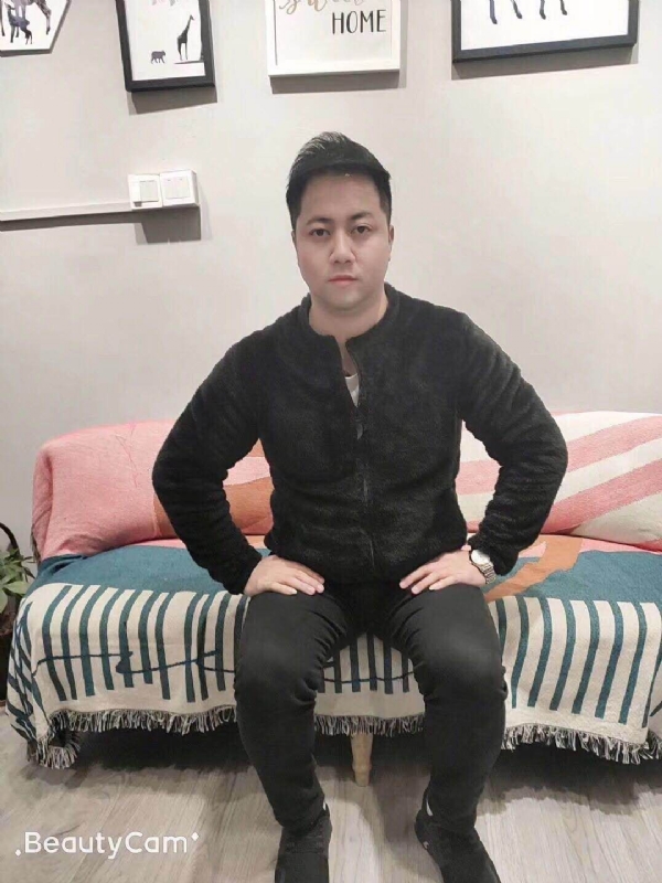牛奶暖男的第二张照片--华安婚介网