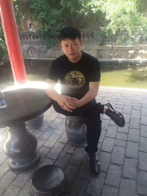 阿斌的第一张照片--华安婚介网