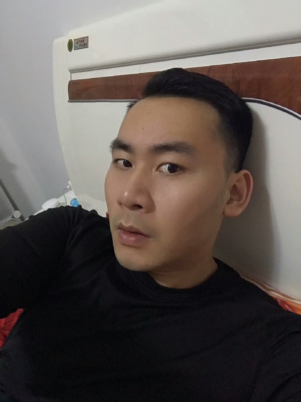 领悟的第一张照片--华安婚介网
