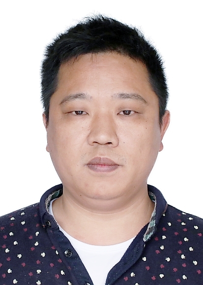 岁月悠悠的第一张照片--华安婚介网