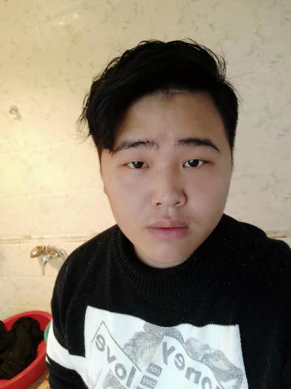 小李的第一张照片--华安婚介网