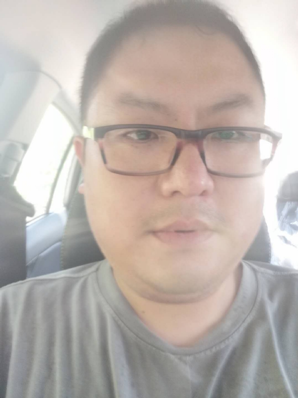 星蔚蓝的第二张照片--华安婚介网