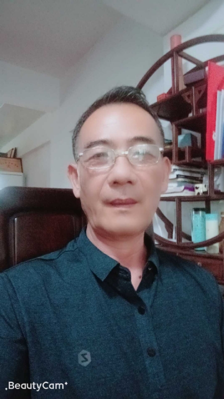 茂哥的第一张照片--华安婚介网