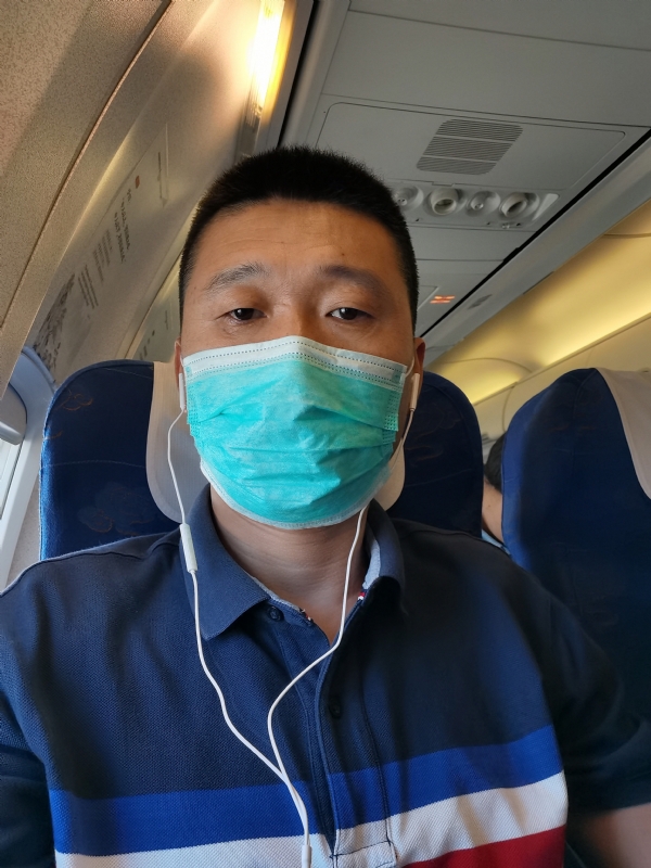 石头的第一张照片--华安婚介网