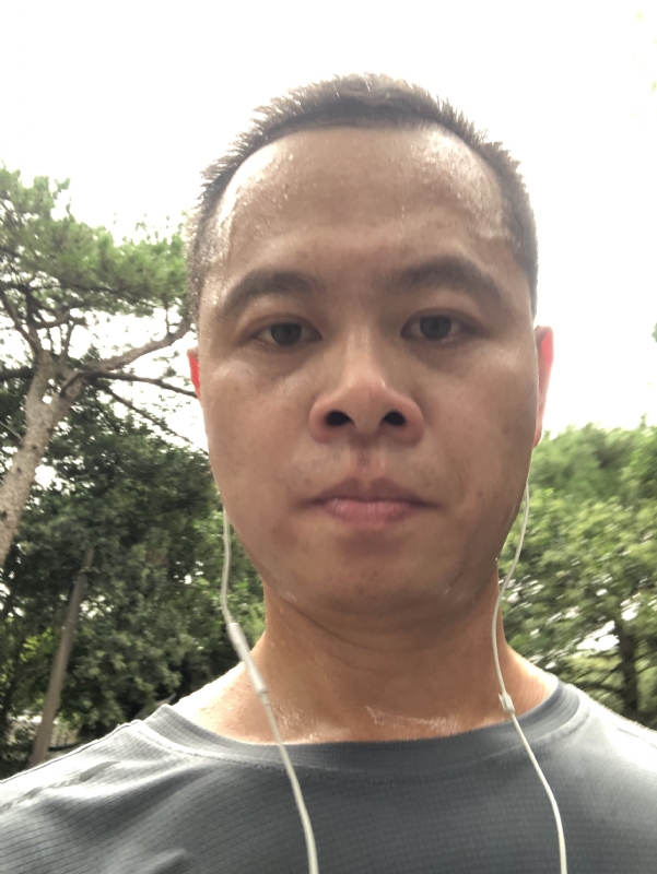 猩猩巨呃的第二张照片--华安婚介网