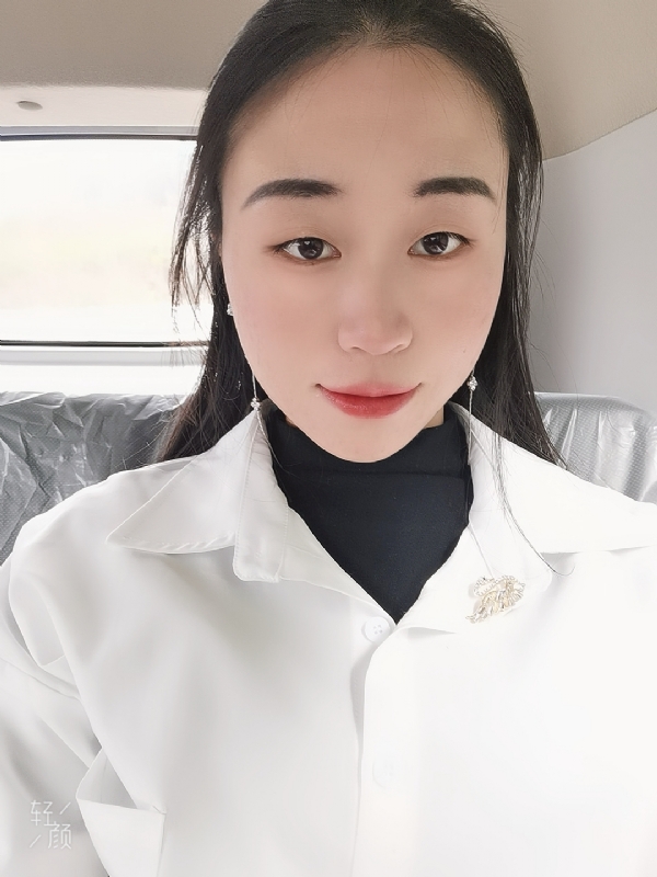 丽丽的第三张照片--华安婚介网
