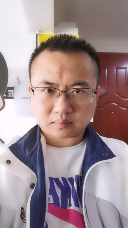 往事如烟的第二张照片--华安婚介网