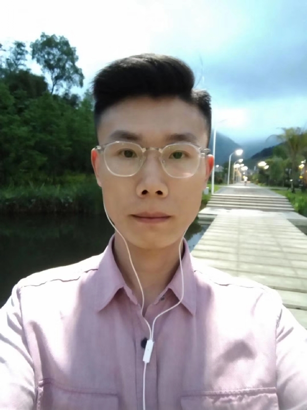 彩虹的第一张照片--华安婚介网