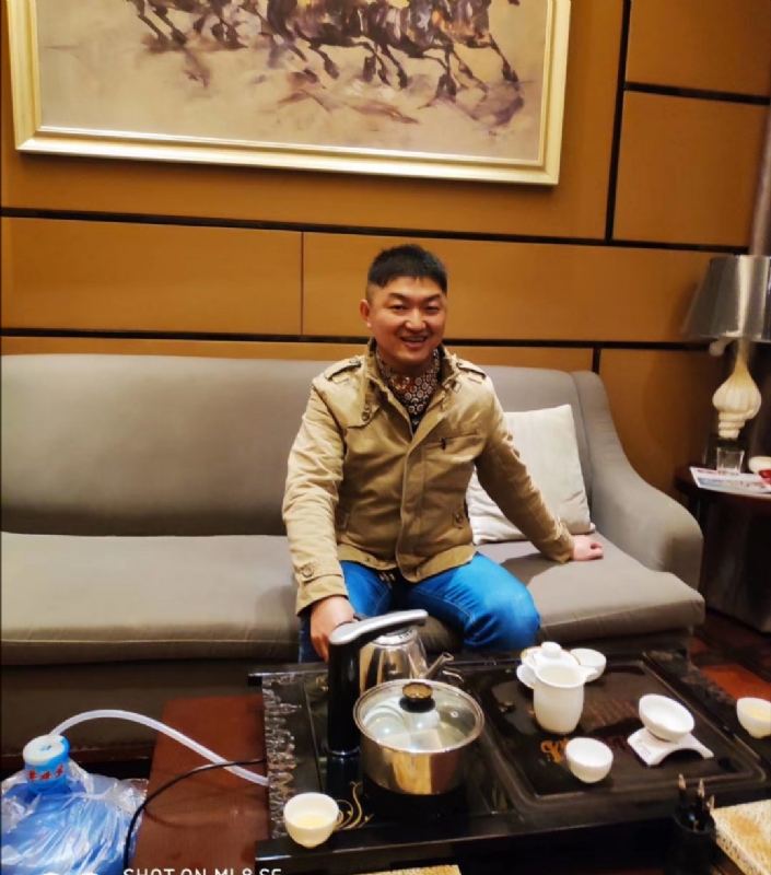 晨曦的第一张照片--华安婚介网