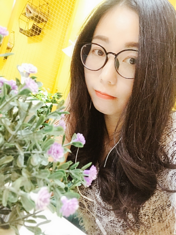 薇薇的第二张照片--华安婚介网