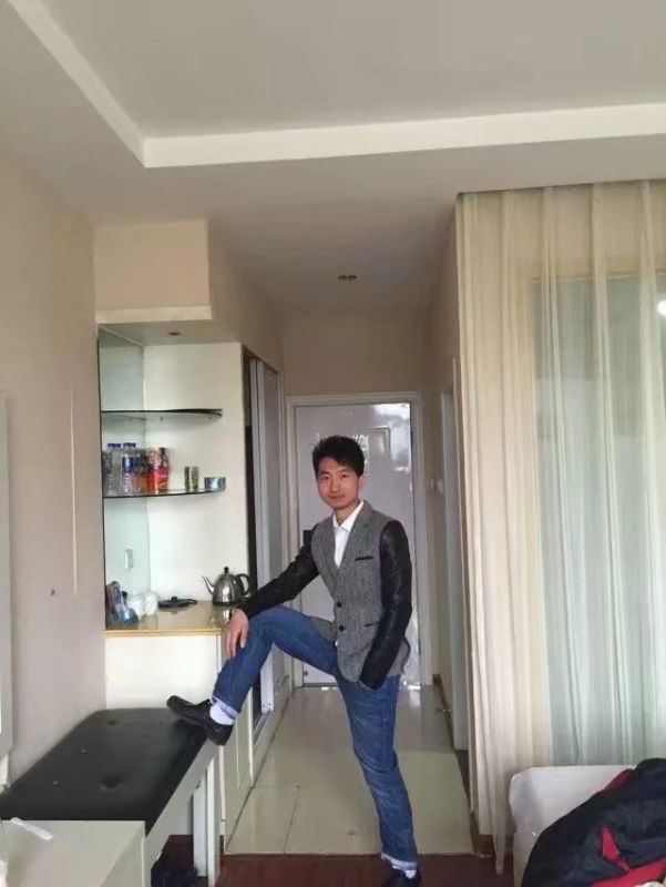 潇湘剑雨的第四张照片--华安婚介网