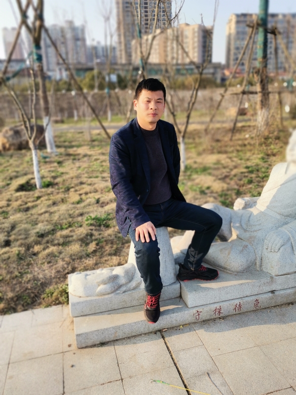 大举的第二张照片--华安婚介网