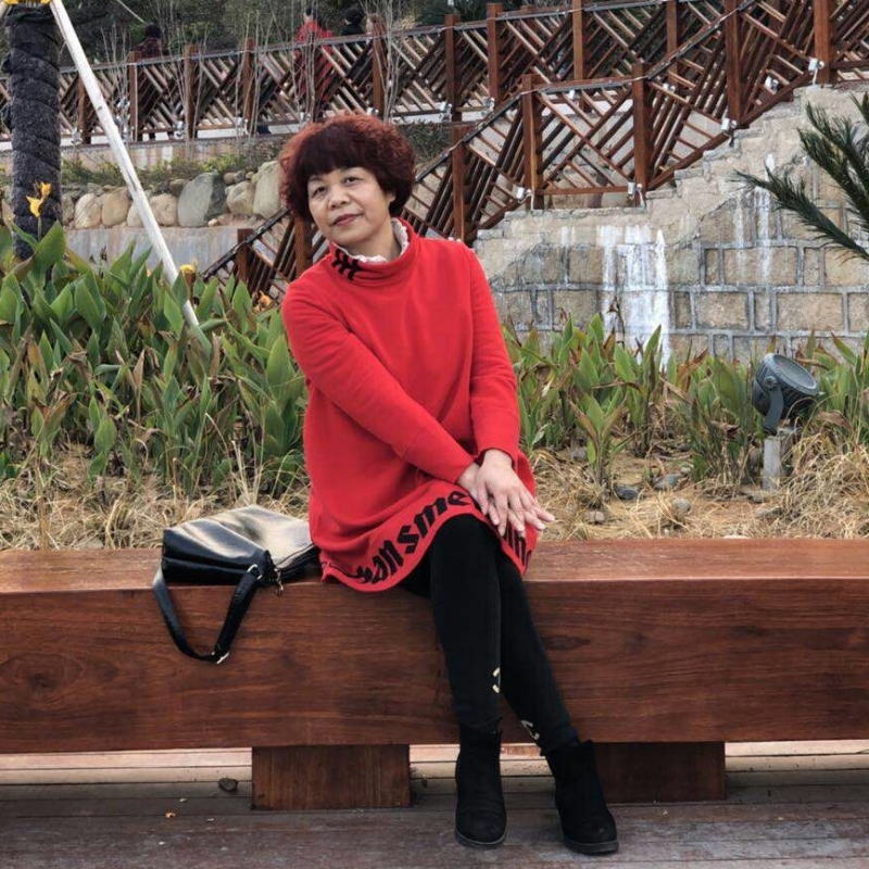 诗琴画意的第一张照片--华安婚介网