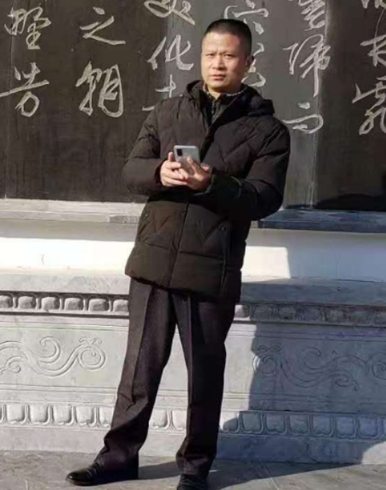 无云的第二张照片--华安婚介网