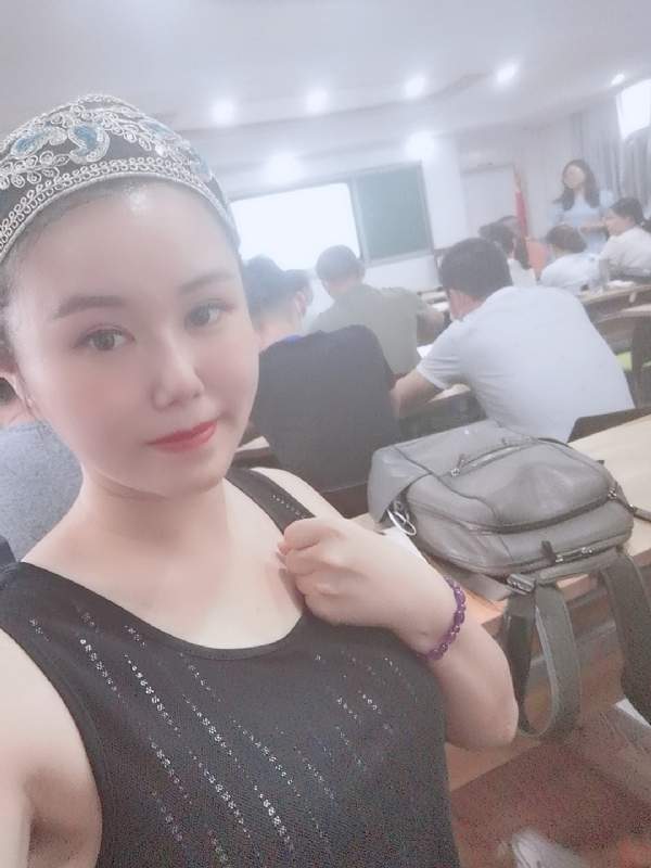 冰欣的第一张照片--华安婚介网