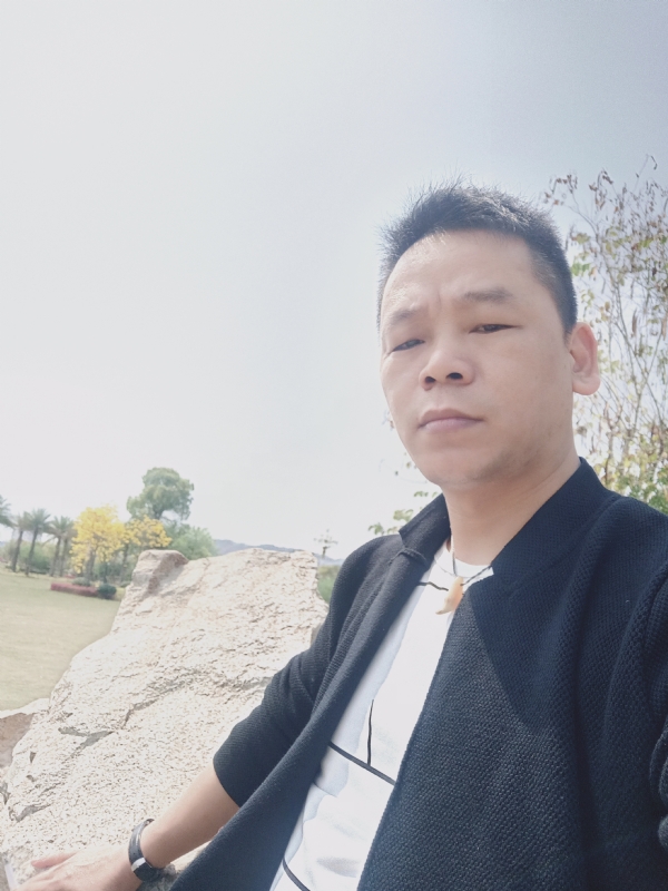 受伤的人的第一张照片--华安婚介网