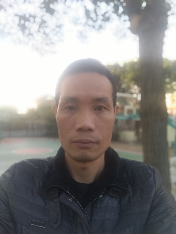 王耀明的第一张照片--华安婚介网