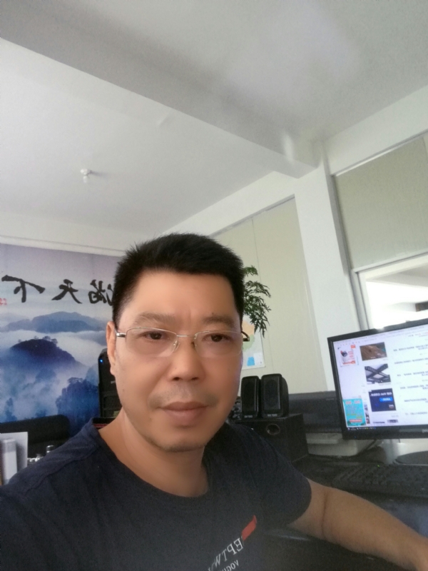 心平气和的第二张照片--华安婚介网