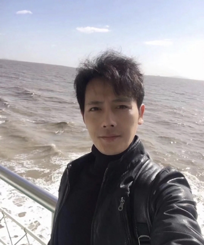 疯狂的小鱼的第一张照片--华安婚介网