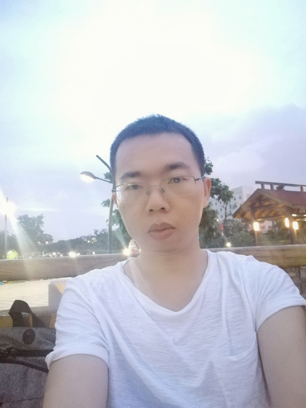 逮竹的第一张照片--华安婚介网