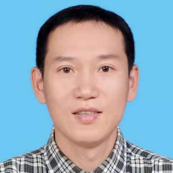 阳光的第一张照片--华安婚介网