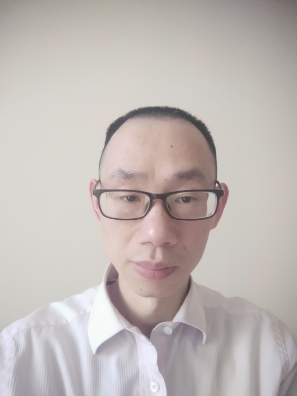 小卓的第二张照片--华安婚介网