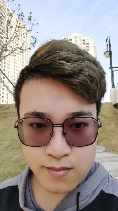 小陈的第一张照片--华安婚介网