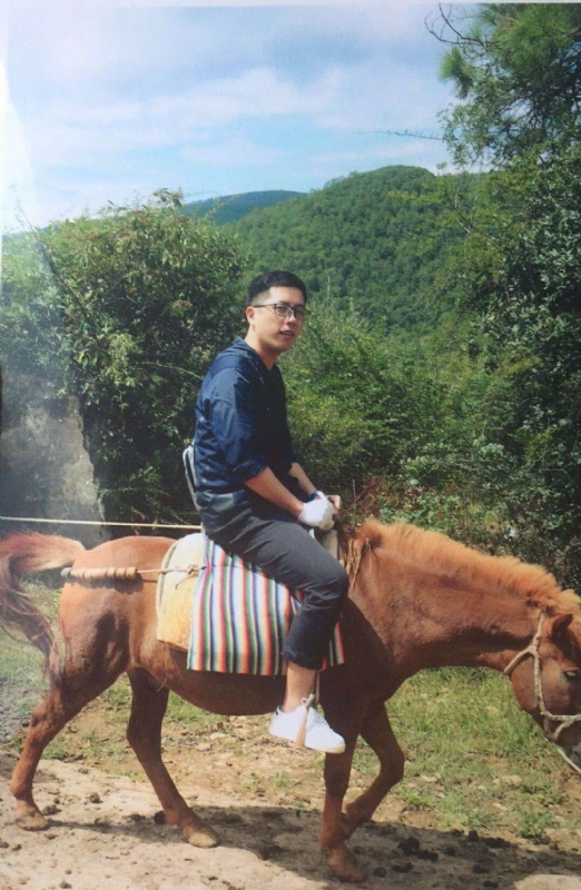 小社的第一张照片--华安婚介网