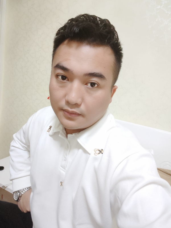 哈哈先生的第三张照片--华安婚介网