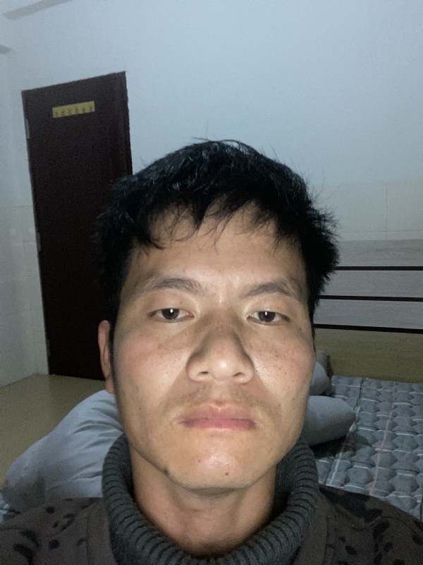 开心的第三张照片--华安婚介网