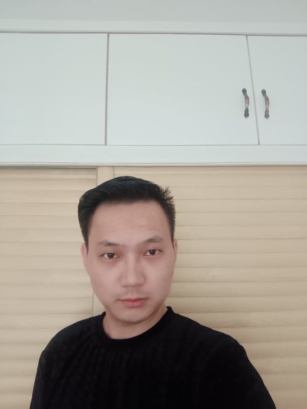 真心求缘的第一张照片--华安婚介网