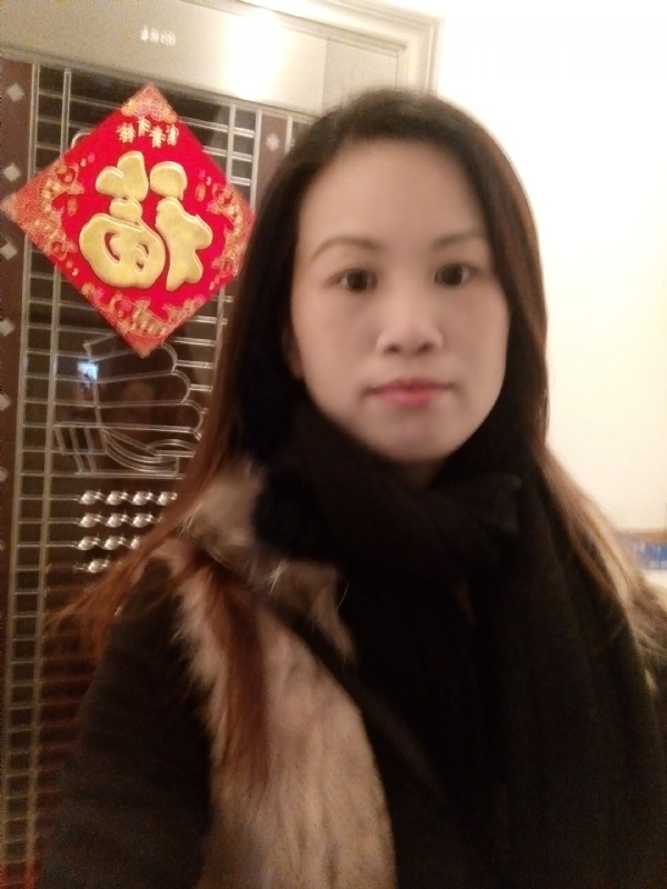 E欣的第二张照片--华安婚介网